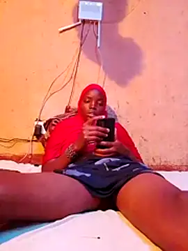 cute_naimah's cam snapshot