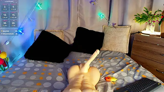 jade_brunnette's cam snapshot