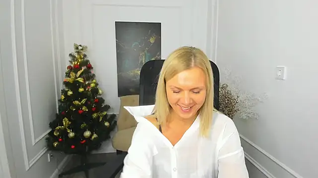 AgathaKlouin's cam snapshot