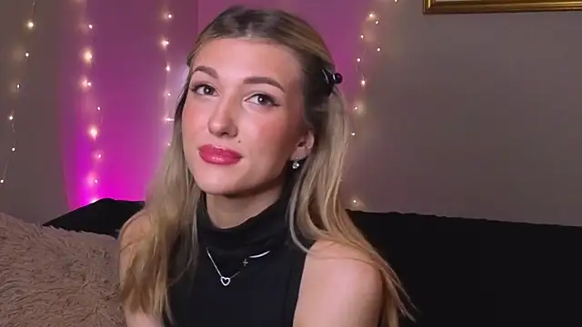 BeatrixGummer live sex cam