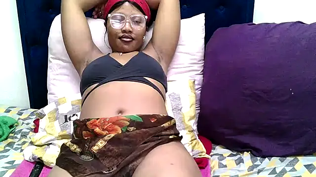 BUNNYCHOWX28's cam snapshot