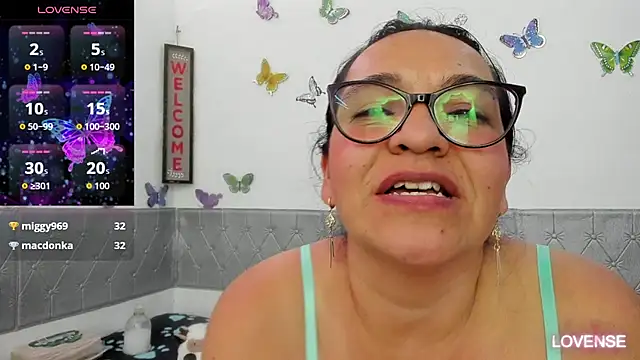 AlexaUllahX's cam snapshot