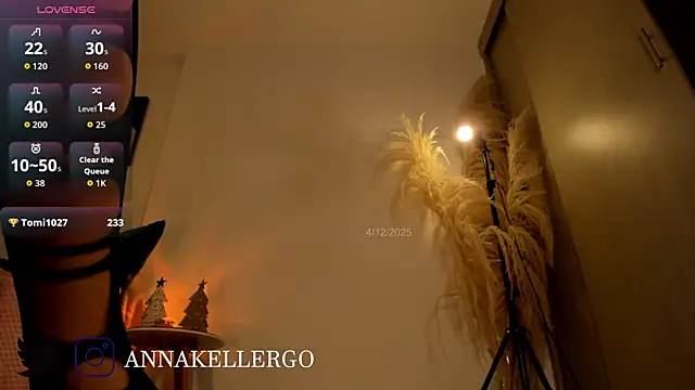 annakellergo1's cam snapshot