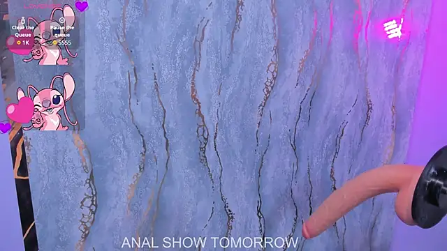 lucrecia_sucker live sex cam