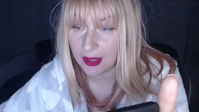 Yummy_Gloria live sex cam