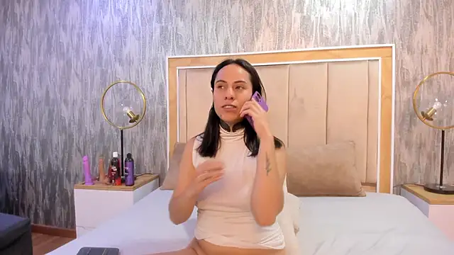 Naomii_BDSM's cam snapshot