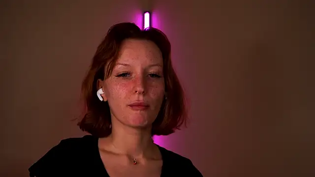 Liuba_Fox's cam snapshot