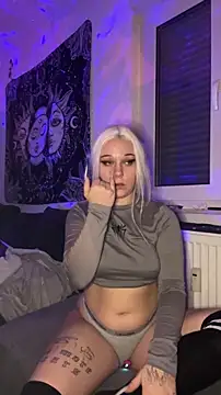 kinkygirl420x's cam snapshot