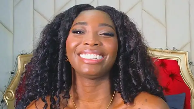 EmilyKisx's cam snapshot