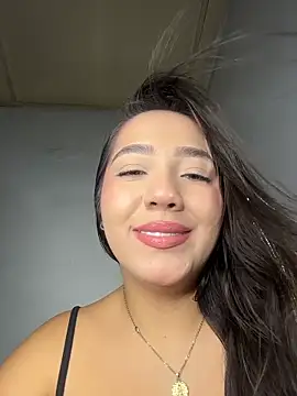 Hannahpradaa_'s cam snapshot