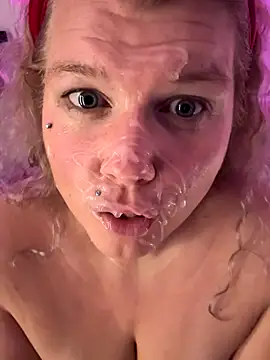 CurvyAnonymousGirl89 live sex cam