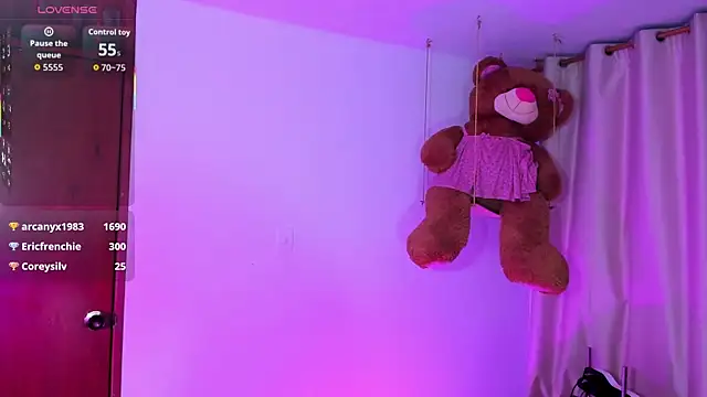 KaattySweet_'s cam snapshot