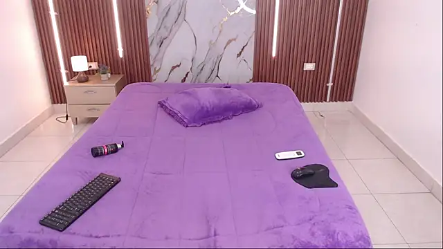 shena_nomy1's cam snapshot