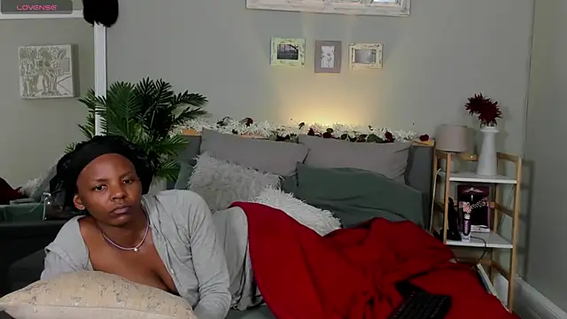 HotStellaaa's cam snapshot