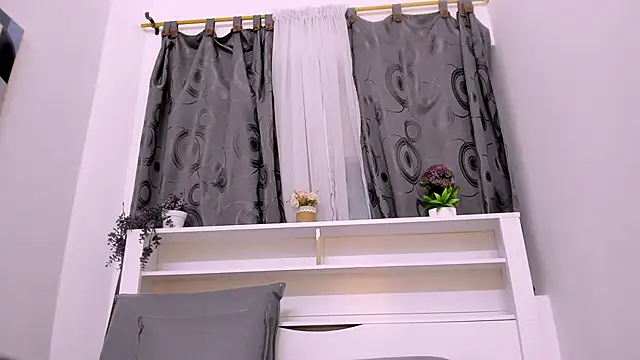 Mistt_Mia's cam snapshot