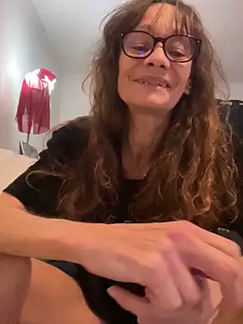 Chris06d22@xh live sex cam