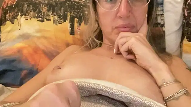 casalinga88's cam snapshot