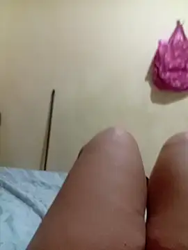 Ravena2290's cam snapshot