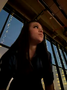 Alyshanon18 live sex cam