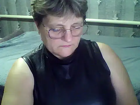 ElzaJewel's cam snapshot