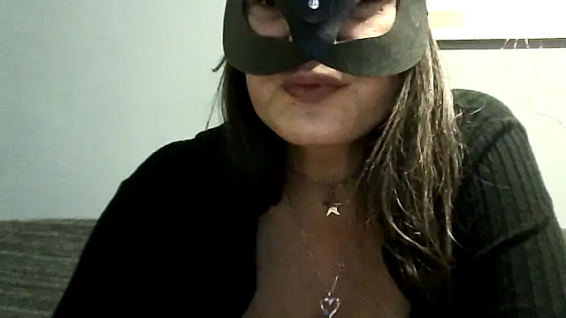 vanitafalcao's cam snapshot