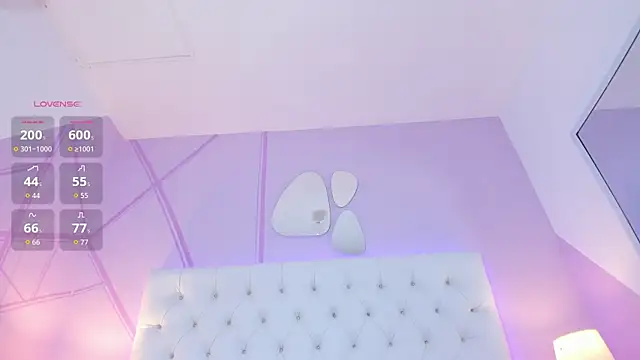 lunaa_hart's cam snapshot