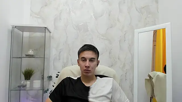 MarkKullen's cam snapshot