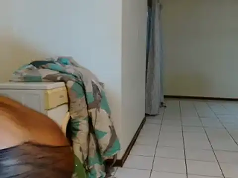 SexyMellow21's cam snapshot