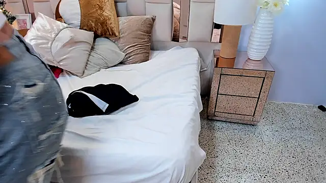 cataleya_rossi1's cam snapshot