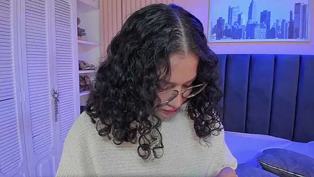 viiolett_lee's cam snapshot