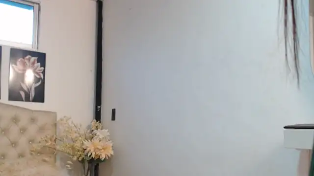 pinky_f00x's cam snapshot