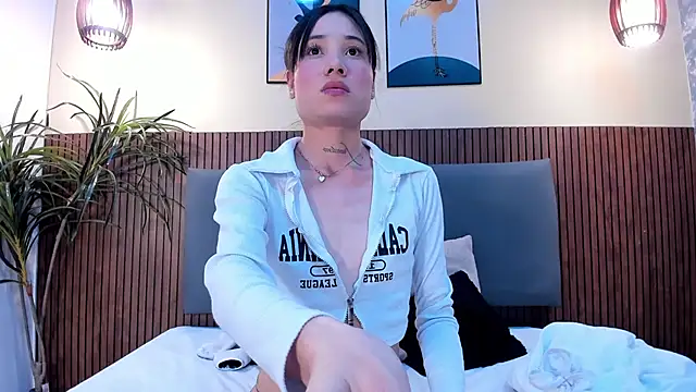 Mia_Harvey's cam snapshot