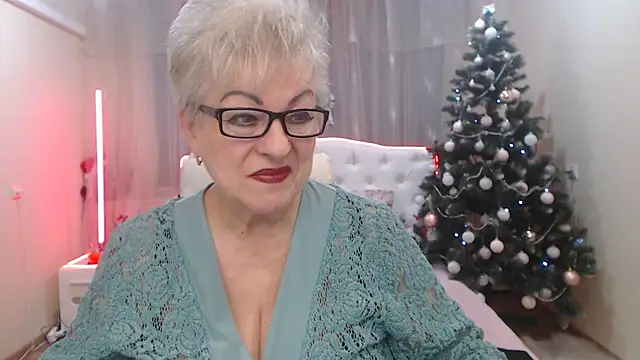 KayleSmoll's cam snapshot