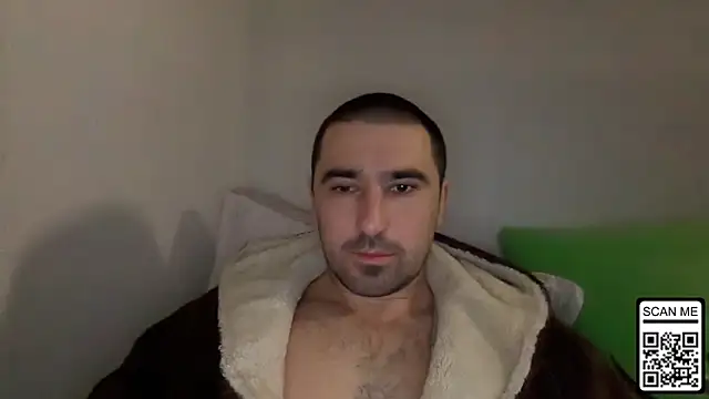 Hard_to_Obey's cam snapshot