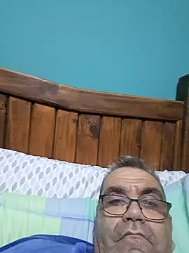 delfi6's cam snapshot