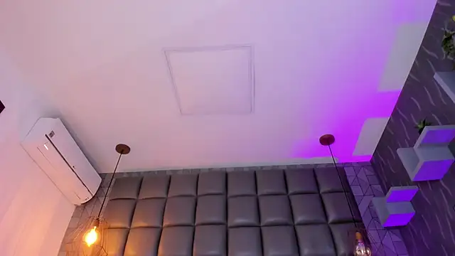 megan_woll's web cam