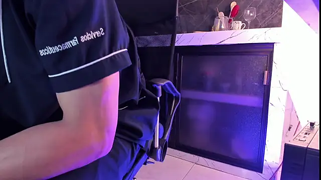 french_sexx's cam snapshot