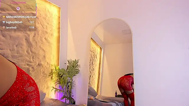 Naomy_gyal's cam snapshot