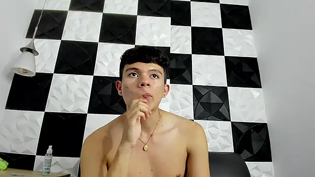 AndyFame1's cam snapshot