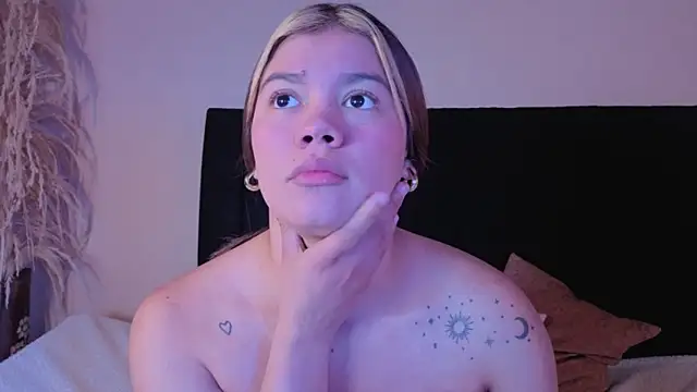 Gissel_Angel's cam snapshot