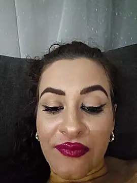 QueensInspireKings's cam snapshot