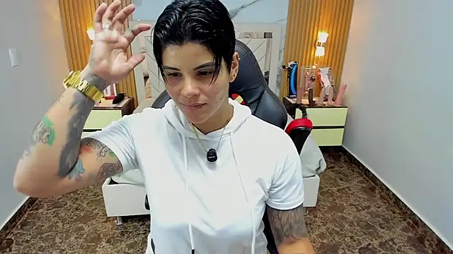 KAROLLJONES1's cam snapshot