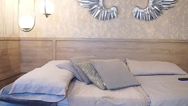 Tayler_Kim's cam snapshot