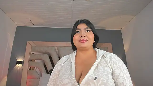 BellaBoobs_'s cam snapshot