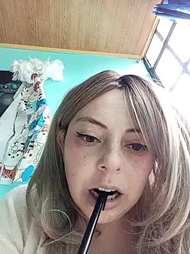 madelaine-'s cam snapshot