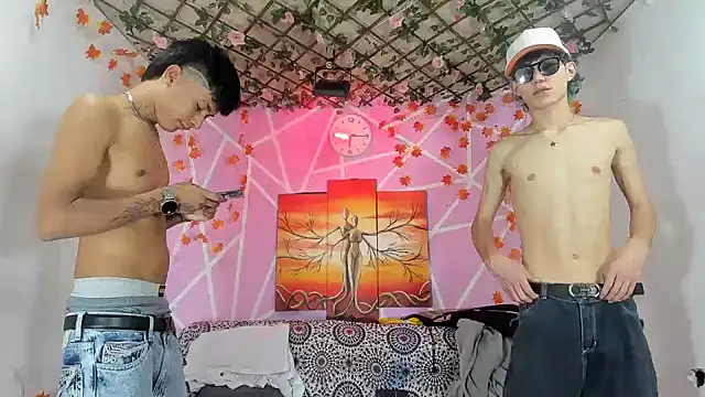 Fresahot2005 live sex cam