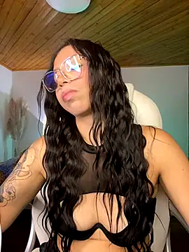 Maddy_Piink's cam snapshot