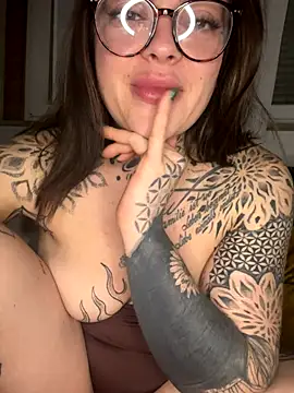 emmifly's cam snapshot