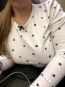 Majic_Maffin's cam snapshot