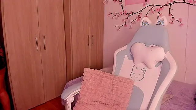 alexa_6908's cam snapshot